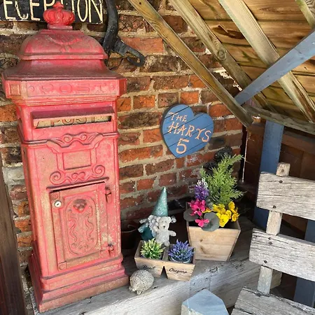 Hébergement de vacances Yarm Haystack Sleeps 2 Next To Fox Covert Pub *
